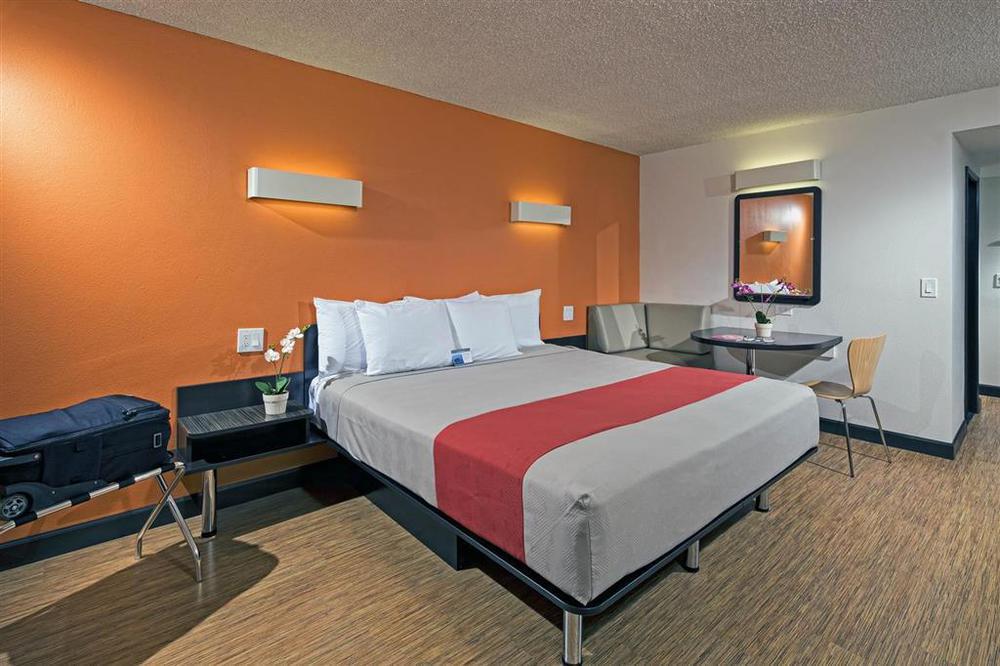 Motel 6-Carson, Ca (Adults Only) Phòng bức ảnh